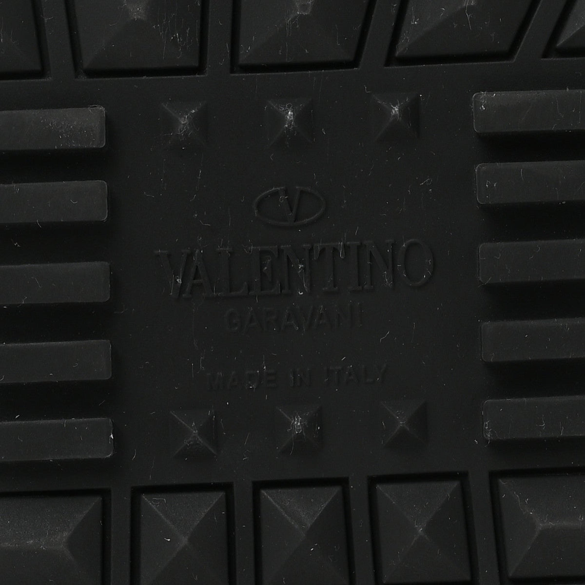 Valentino Garavani Suede Men's Camouflage Rockrunner Sneakers 41 Black