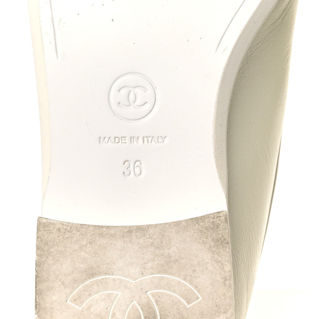 Chanel Shiny Calfskin Pearl CC Women's Mocassin Loafers 36 White