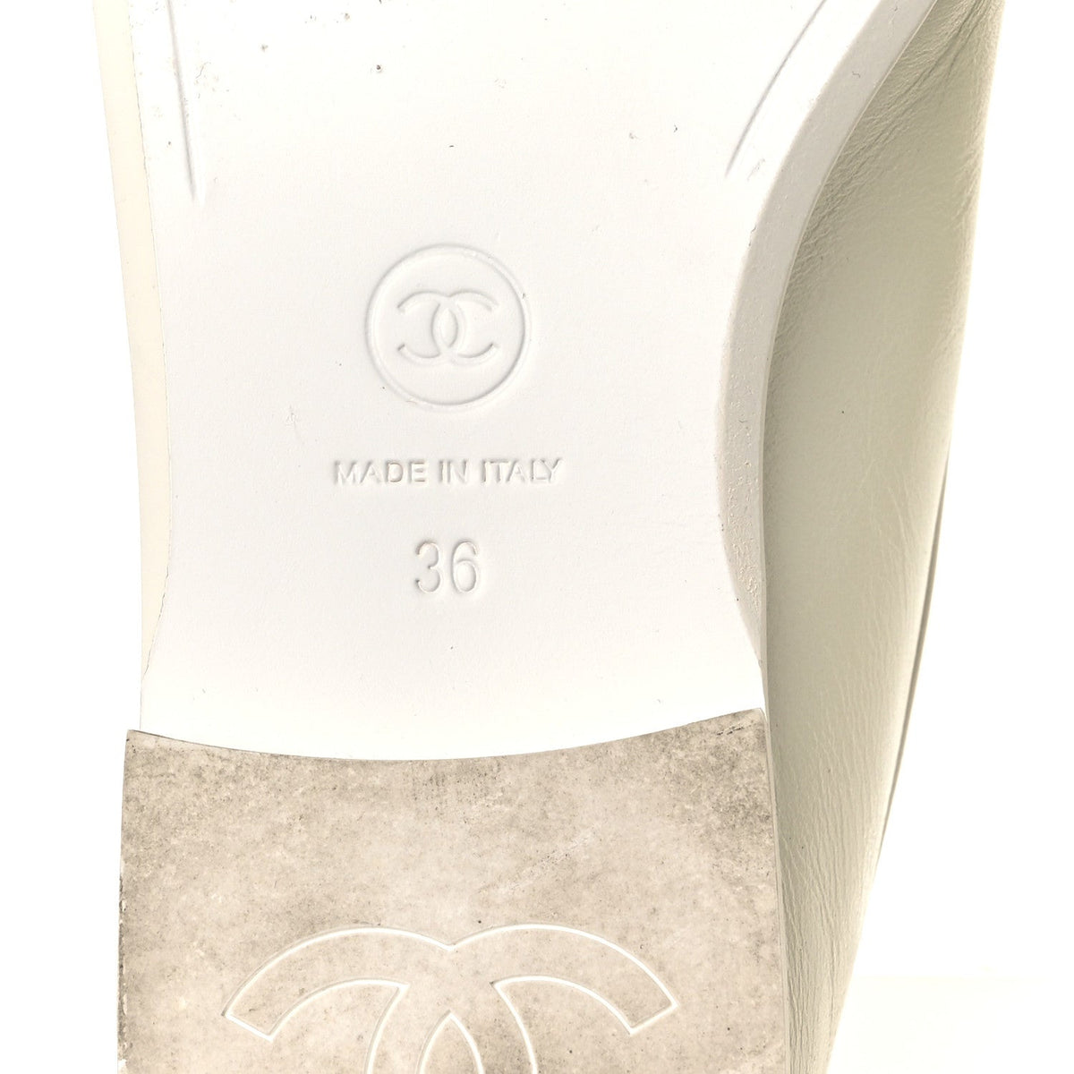 Chanel Shiny Calfskin Pearl CC Women's Mocassin Loafers 36 White