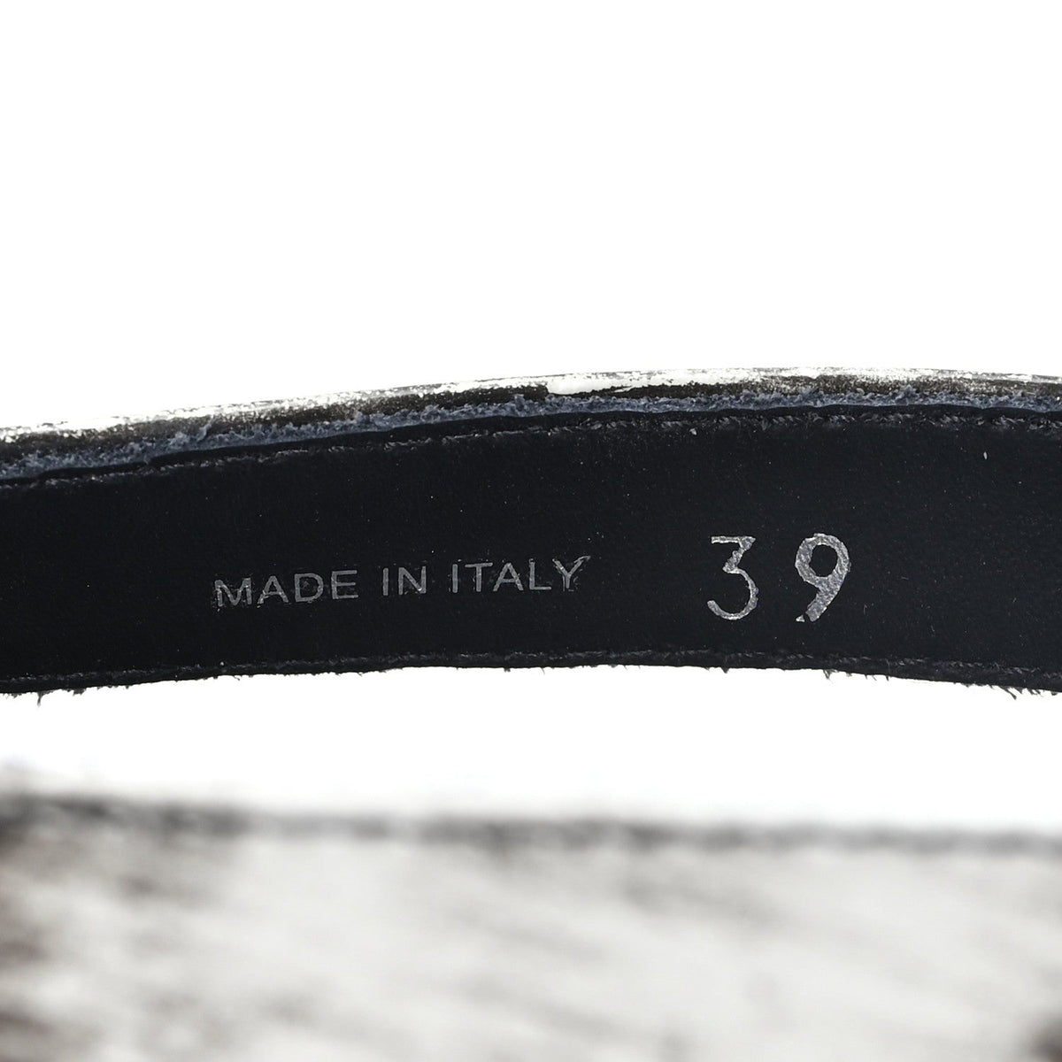 Prada Spazzolato Calfskin Women's Re-Edition 1996 Buckle Sandals 39 Bianco