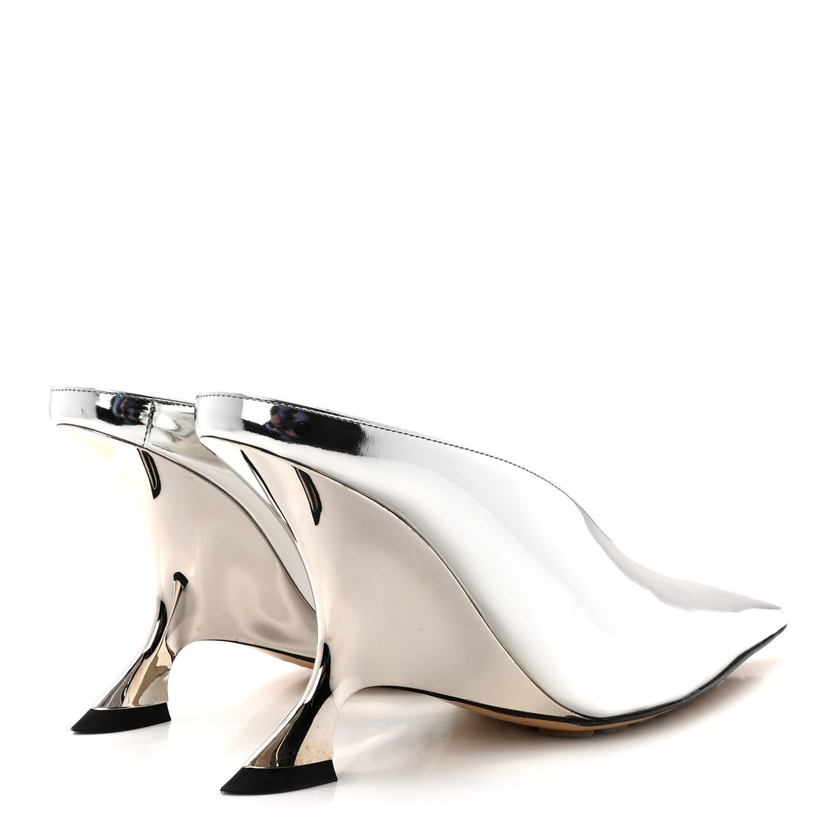 Bottega Veneta Laminated Calfskin Women's Rocket Mule Pumps 37.5 Silver