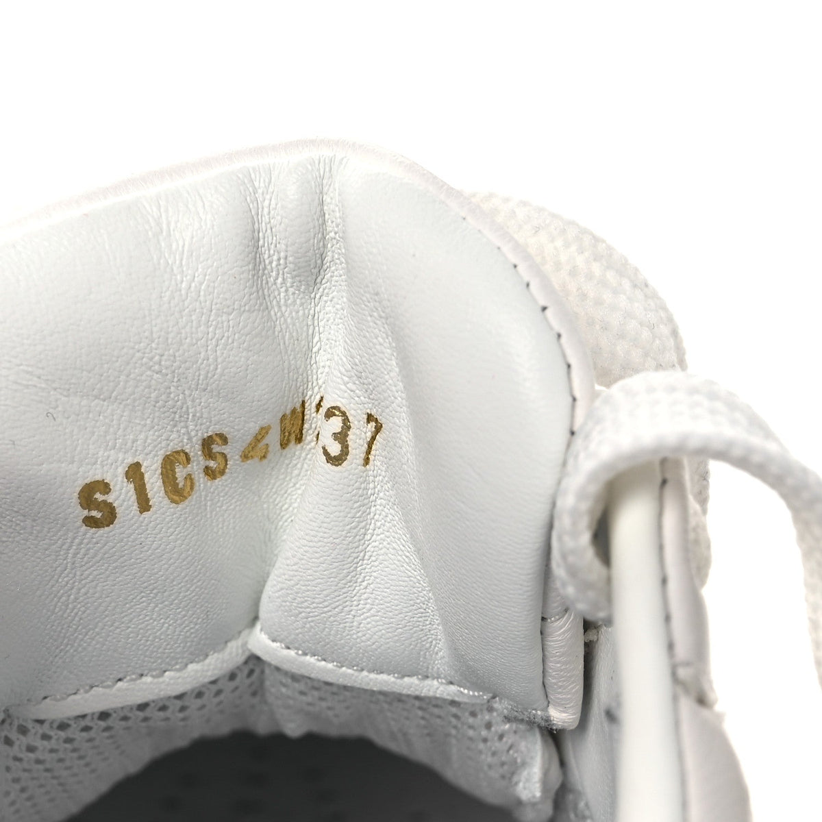 Valentino Garavani Nappa Women's One Stud Low Top Sneakers 37 White