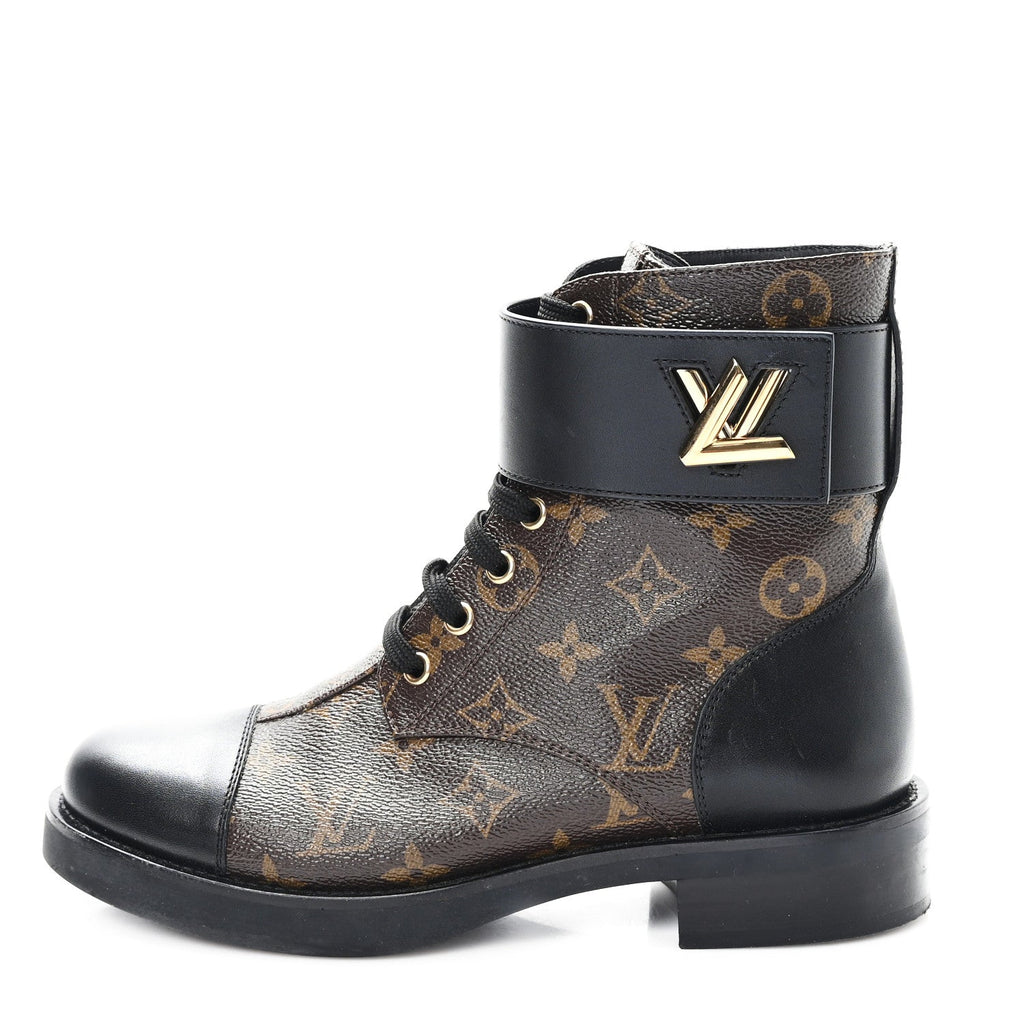 Louis Vuitton Calfskin Women's Monogram Wonderland Flat Ranger Boots 38 Black
