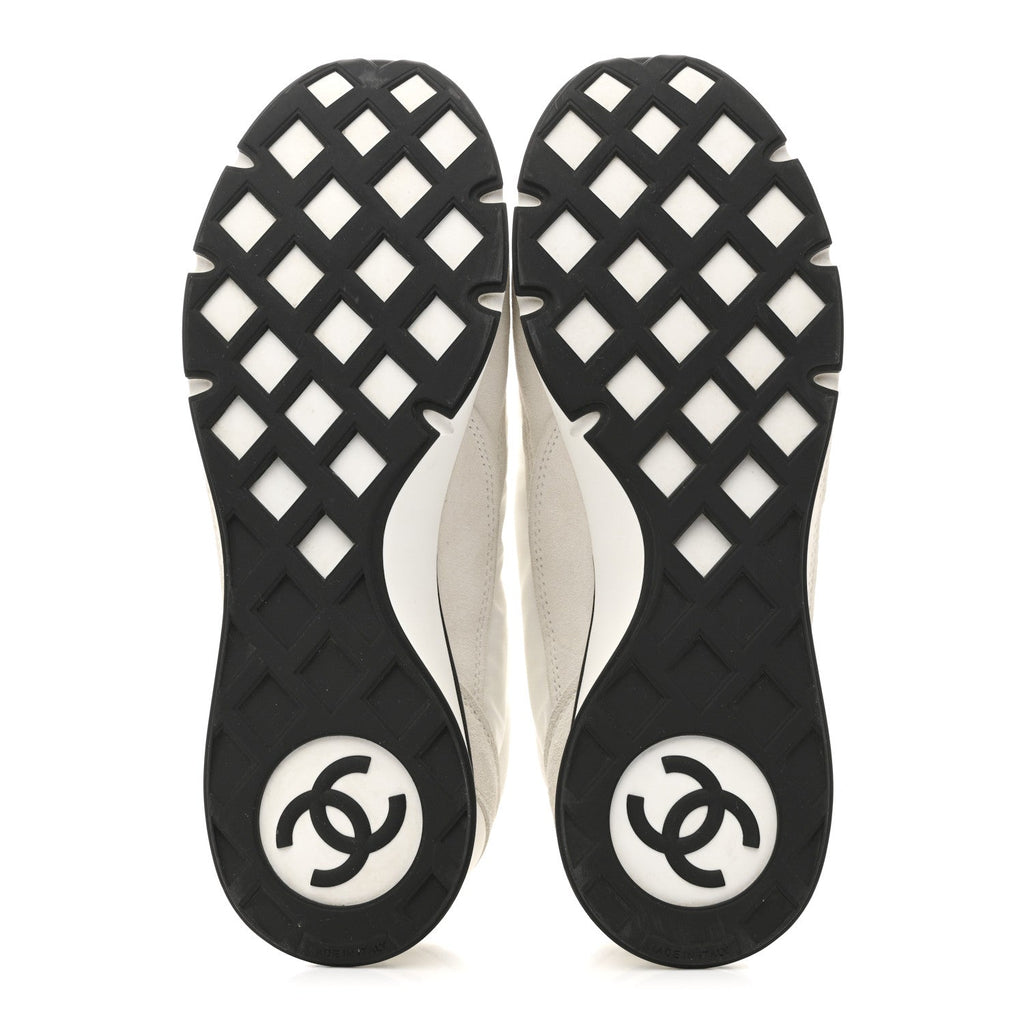 Chanel Nylon Suede Kidskin Calfskin Women's Logo Sneakers 37.5 White Black