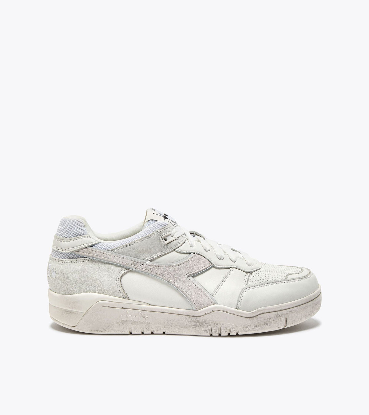 Diadora B.560 Used Unisex Shoes