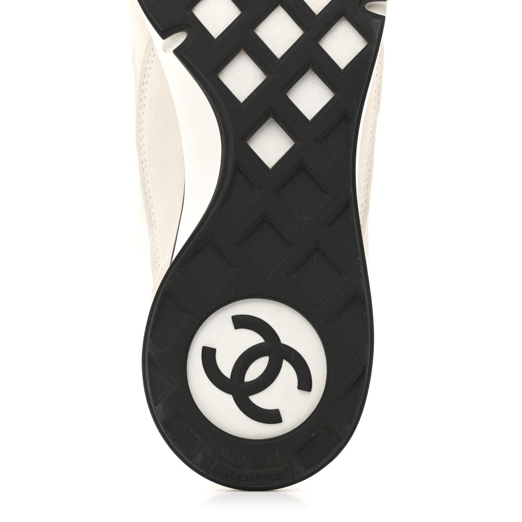 Chanel Nylon Suede Kidskin Calfskin Women's Logo Sneakers 37.5 White Black
