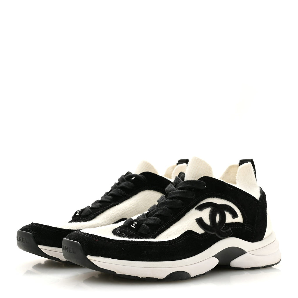 Chanel Fabric Suede Calfskin Women's CC Sneakers 38 White Black