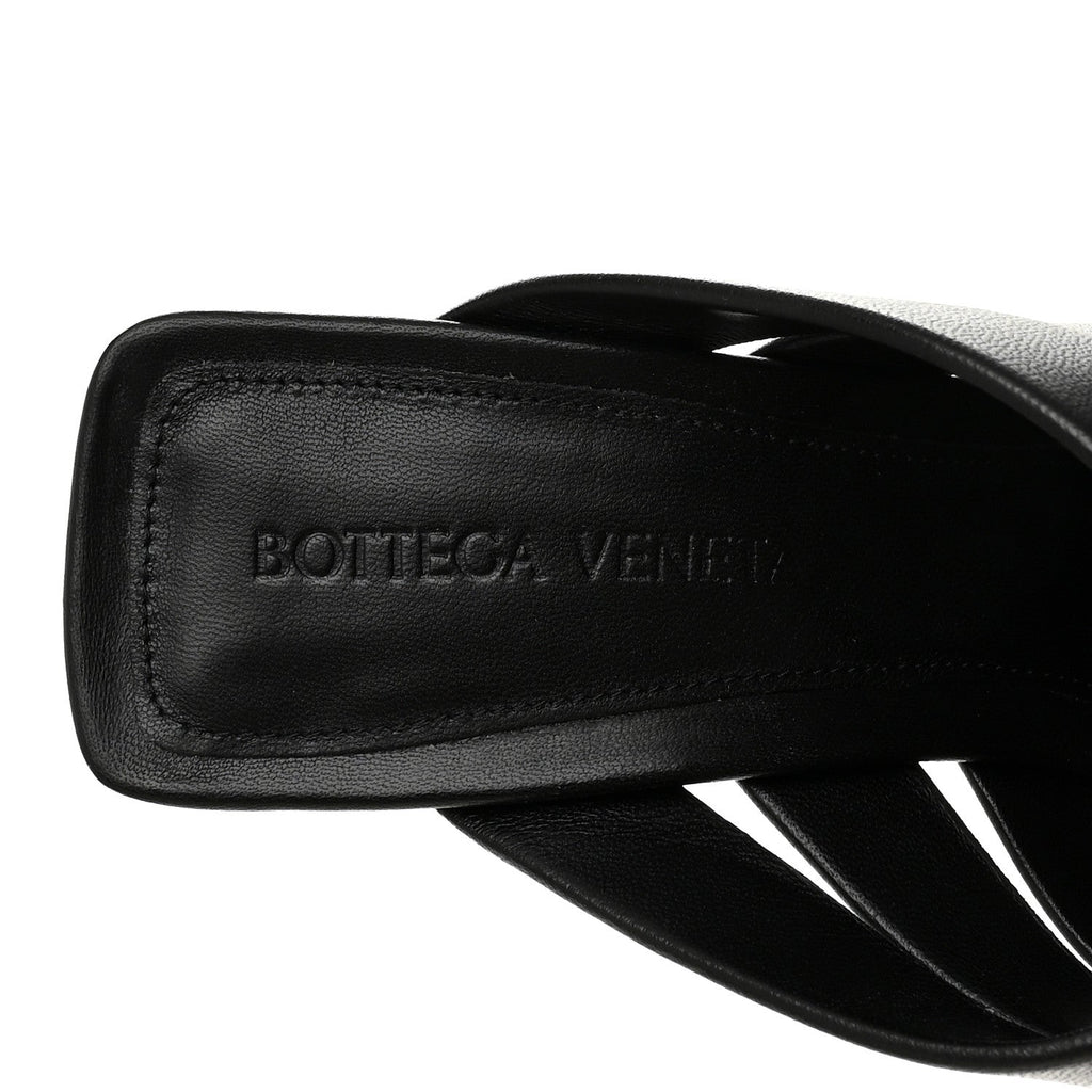 Bottega Veneta Nappa Women's Lagoon Alfie Pumps 35 Black