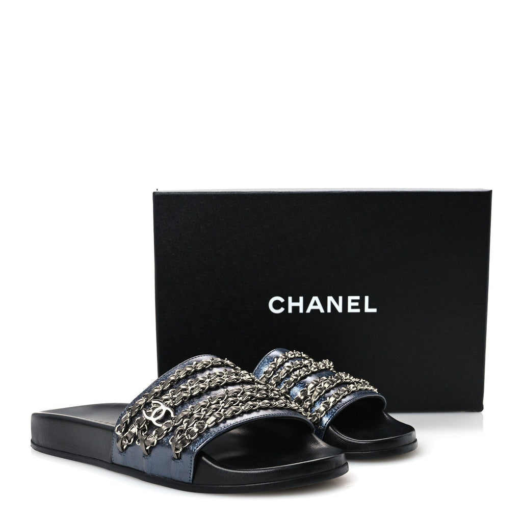 Chanel Lambskin Women's Fantasy Chain Flat Sandals 40 Dark Blue