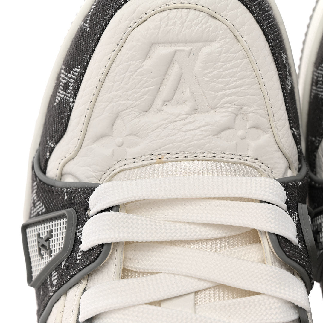 Louis Vuitton Calfskin Embossed Monogram Denim Men's LV Trainer Sneakers 5.5 Grey