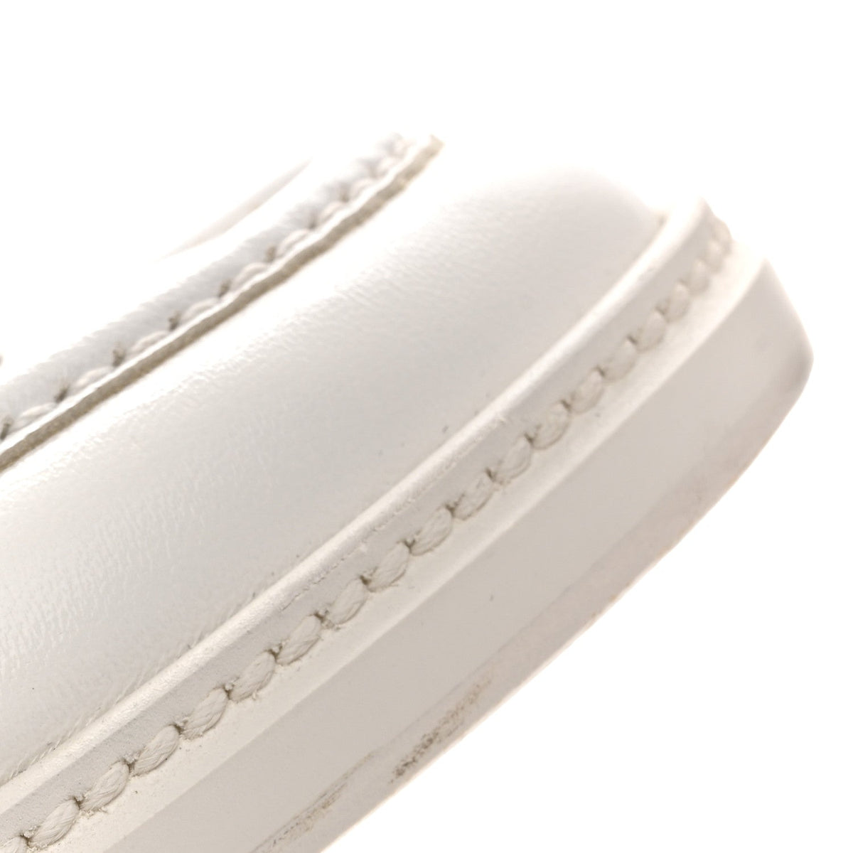 Chanel Shiny Lambskin Women's Quilted CC Turnlock Loafers 40 White