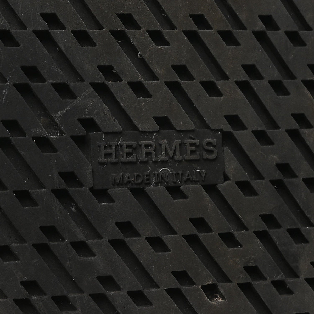 Hermes Calfskin Embroidered Women's Chypre Sandals 38 Natural