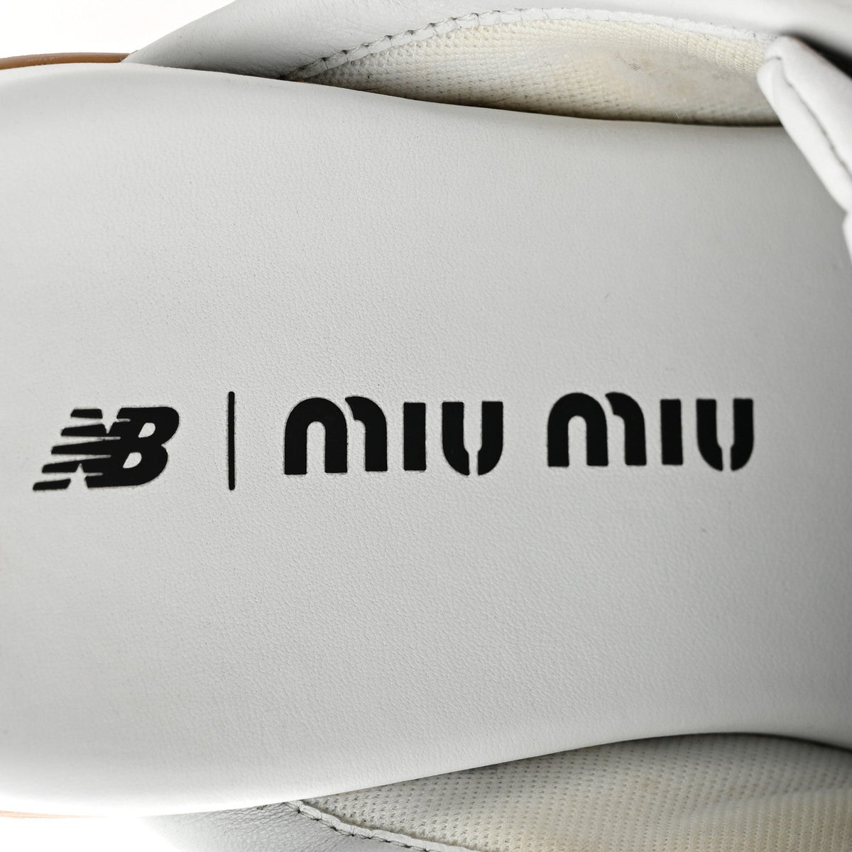 Miu Miu Calfskin Women's 530 SL Slip-On Sneaker Mules 37 White