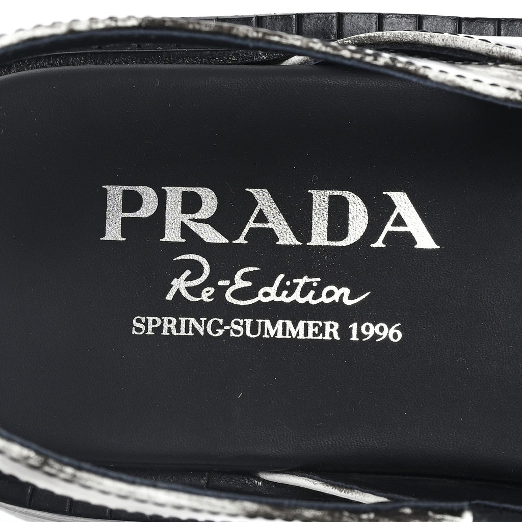 Prada Spazzolato Calfskin Women's Re-Edition 1996 Buckle Sandals 39 Bianco