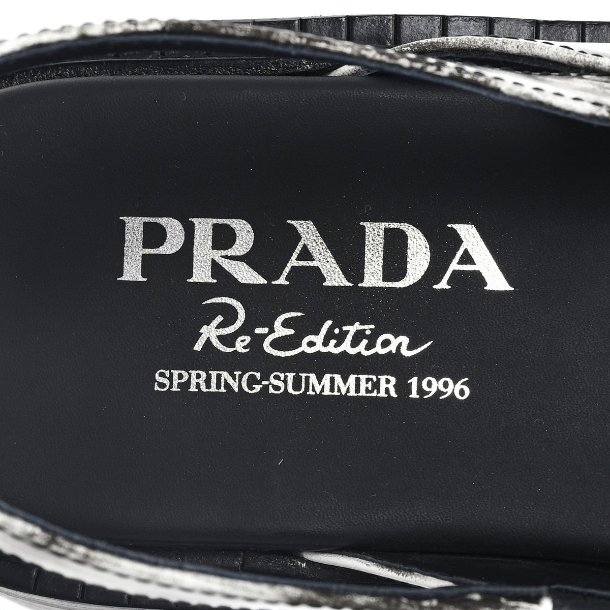 Prada Spazzolato Calfskin Women's Re-Edition 1996 Buckle Sandals 39 Bianco