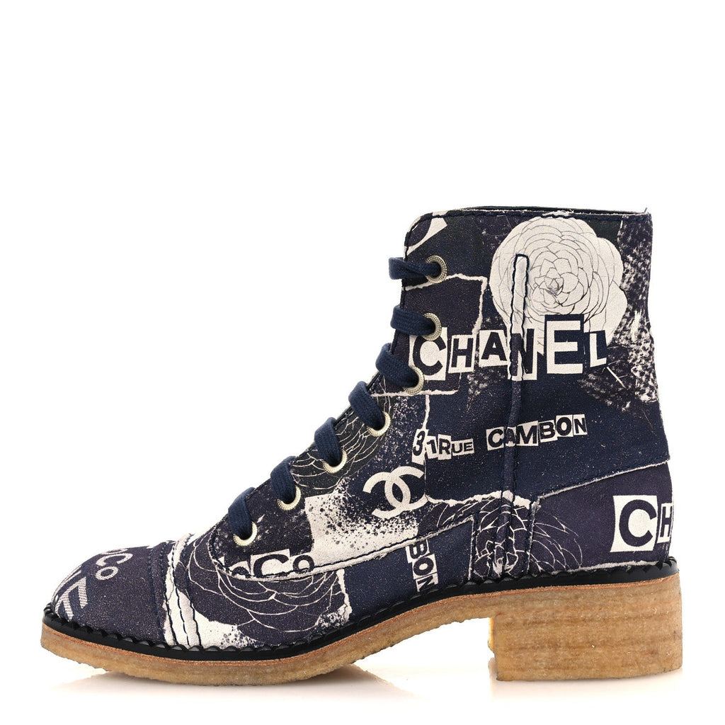 Chanel Suede Calfskin Women's CC 31 Rue Cambon Combat Boots 39.5 White Navy