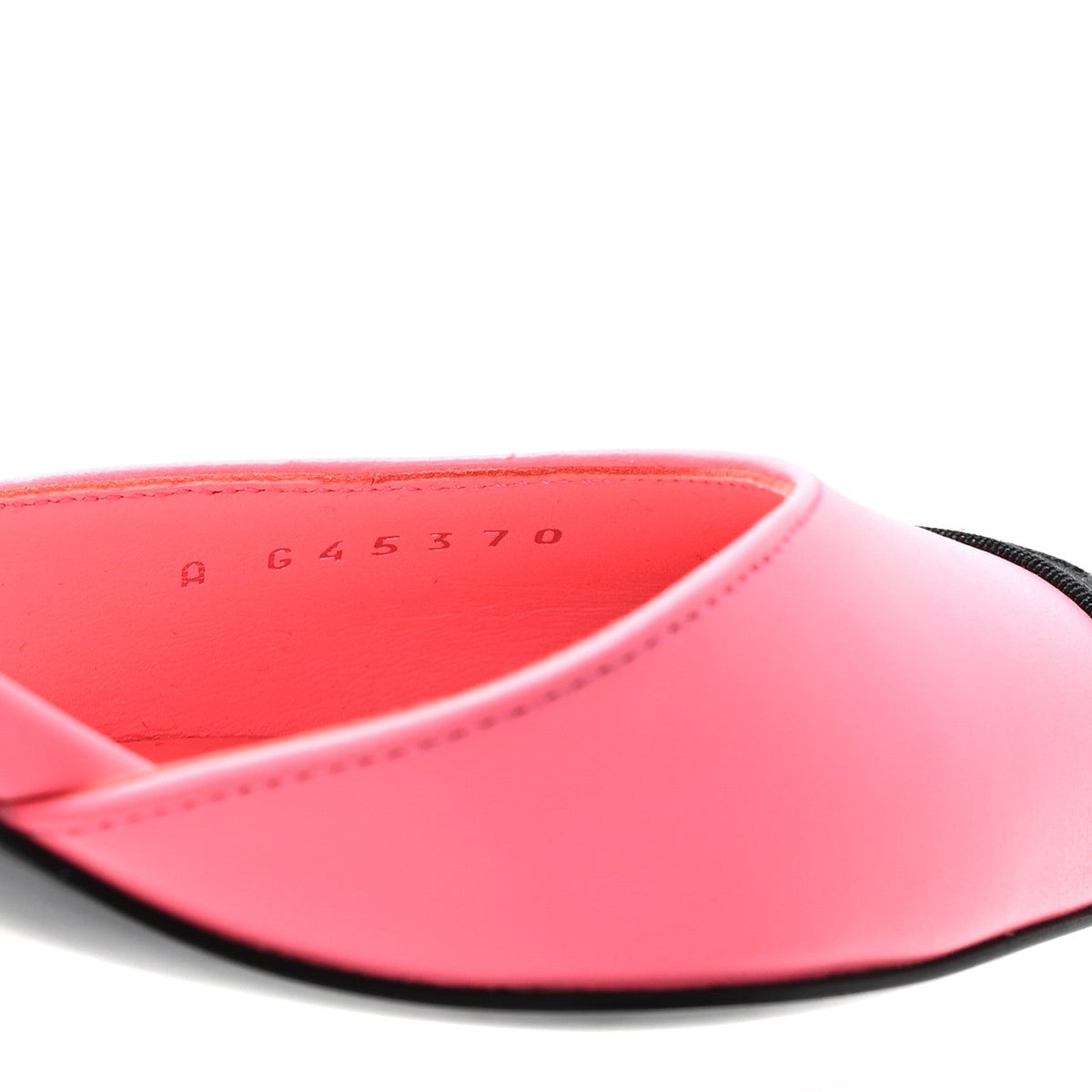 Chanel Lambskin Grosgrain Women's Cap Toe CC Slingback Pumps 37 Coral Black
