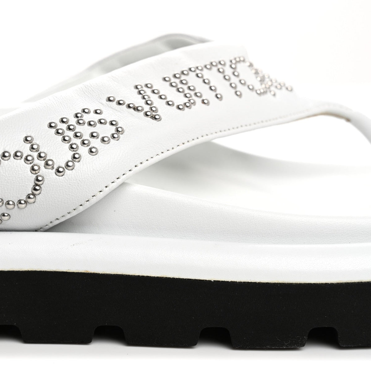 Louis Vuitton Calfskin Women's Logo Studded Pillow Flat Sandals 35 White