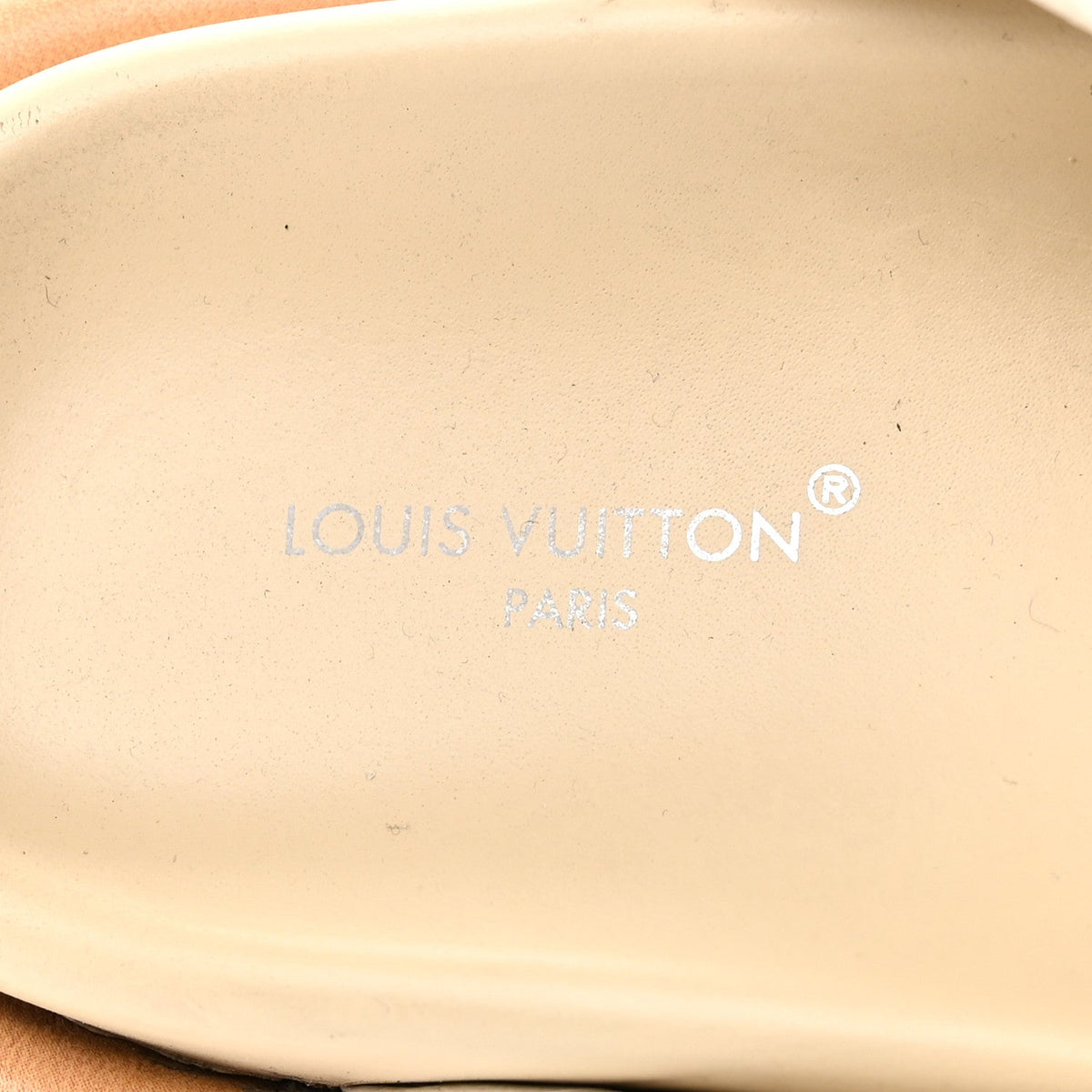 Louis Vuitton Leather Women's LV Bliss Comfort Cross-Over Mules 37 Ecru