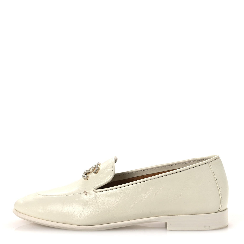Chanel Shiny Calfskin Pearl CC Women's Mocassin Loafers 36 White