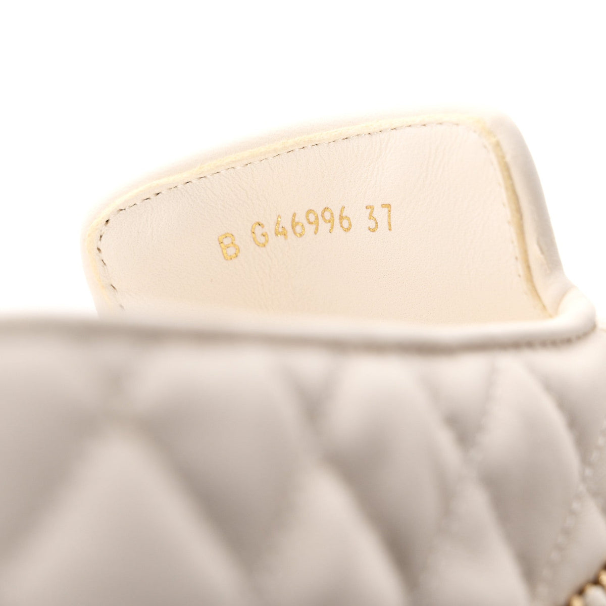 Chanel Shiny Lambskin Grosgrain CC Women's Espadrilles White Black