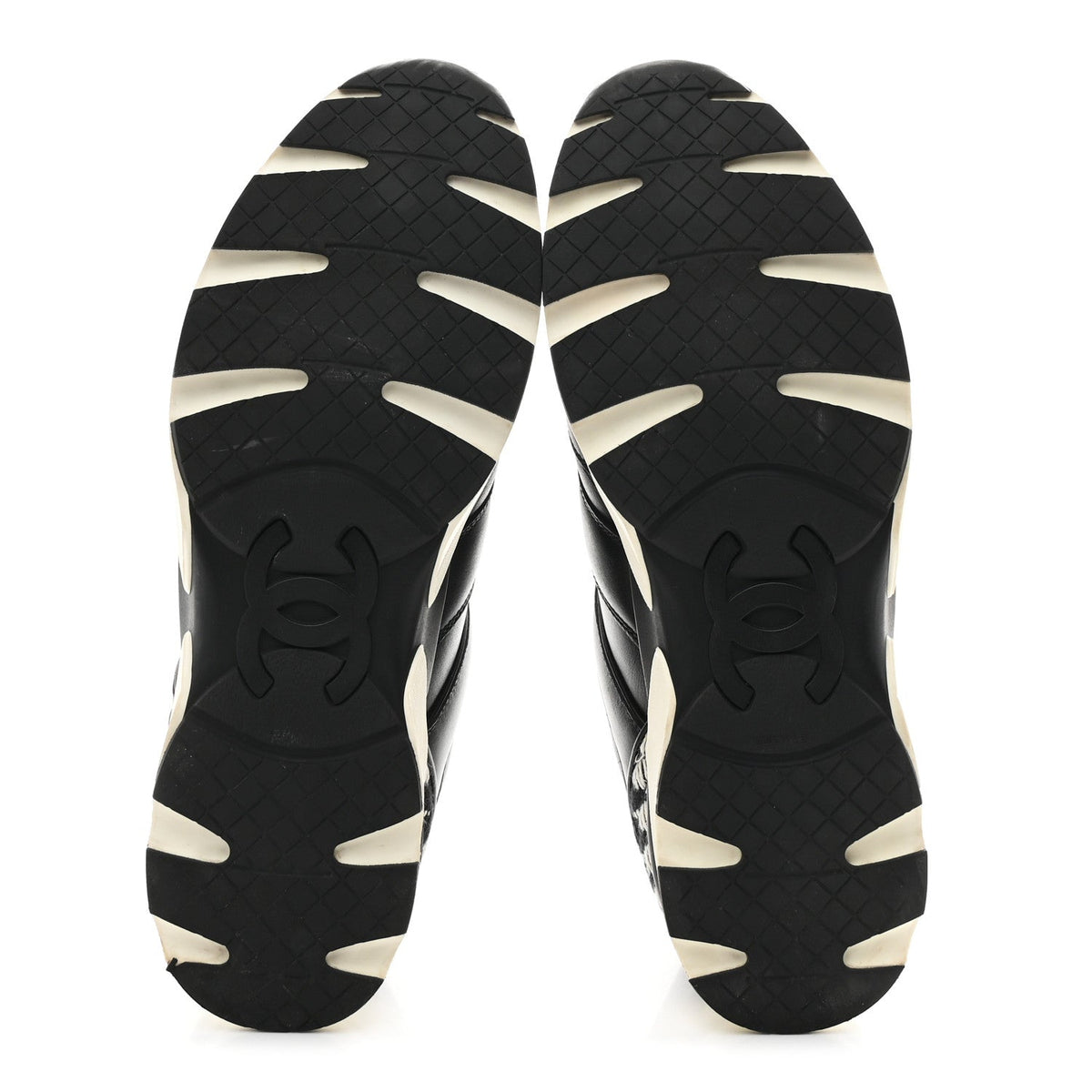 Chanel Calfskin Tweed Women's CC Sneakers 41 Black White
