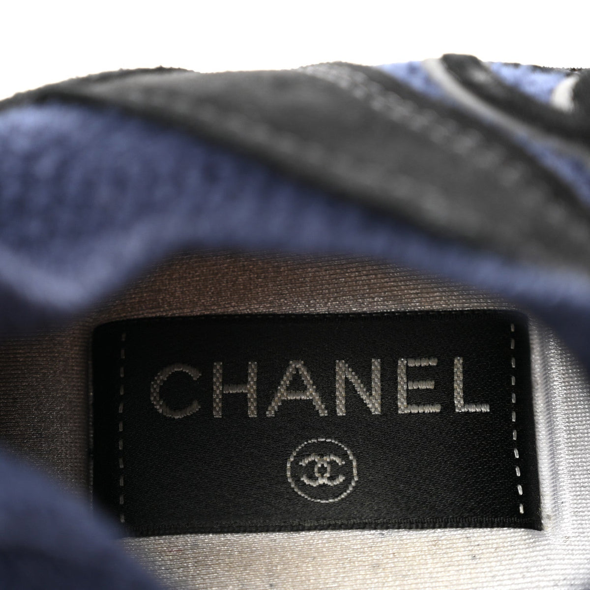 Chanel Knit Fabric Suede Calfskin CC Women's Sneakers Navy Black