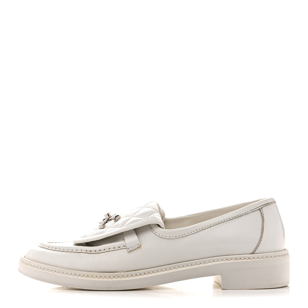 Chanel Shiny Lambskin Women's Quilted CC Turnlock Loafers 40 White