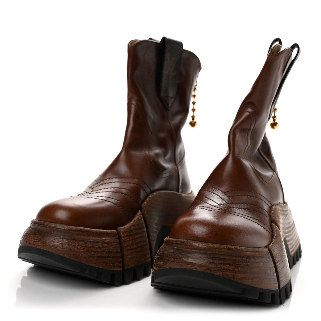 Louis Vuitton Patent Calfskin Women's LV Zoom Platform Boots 37 Brown