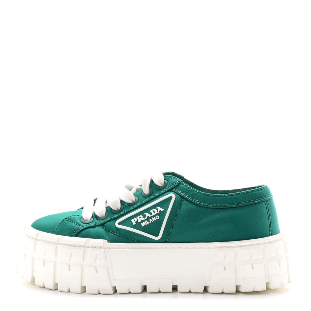Prada Re-Nylon Gabardine Triangle Logo Double Wheel 50mm Women's Sneakers Assenzio