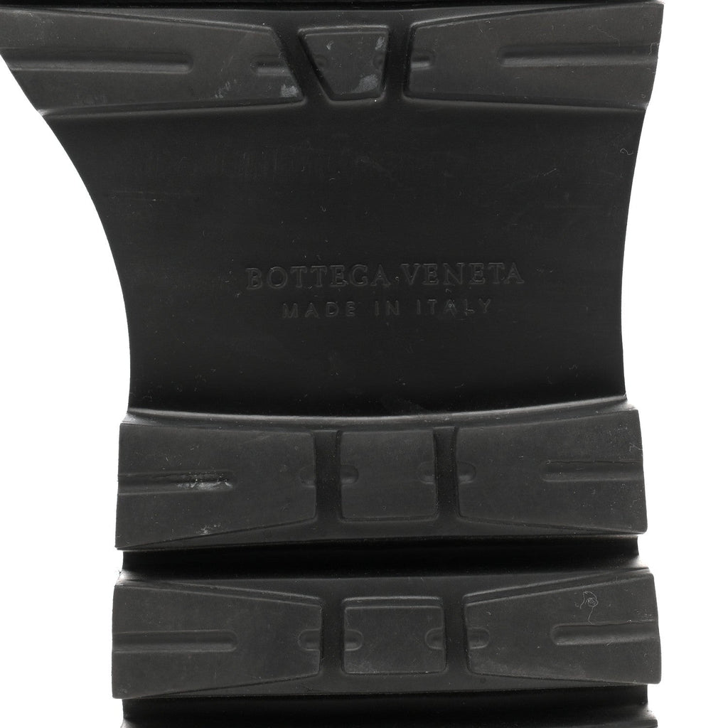 Bottega Veneta Calfskin Women's The Lug Chelsea 55mm Boots 36.5 Black