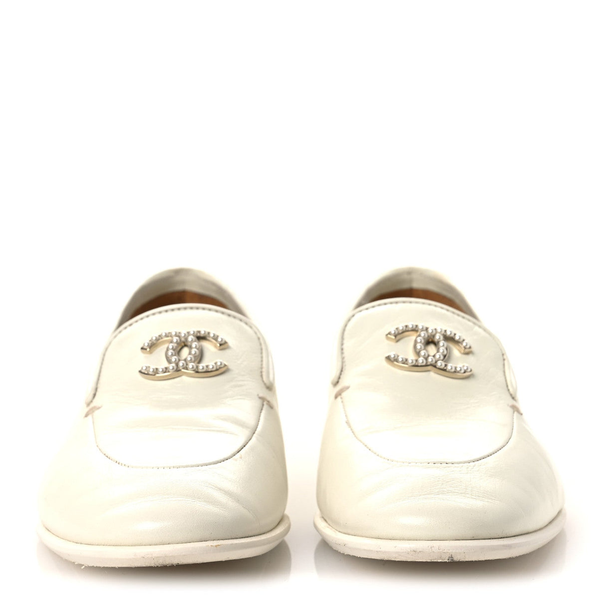 Chanel Shiny Calfskin Pearl CC Women's Mocassin Loafers 36 White