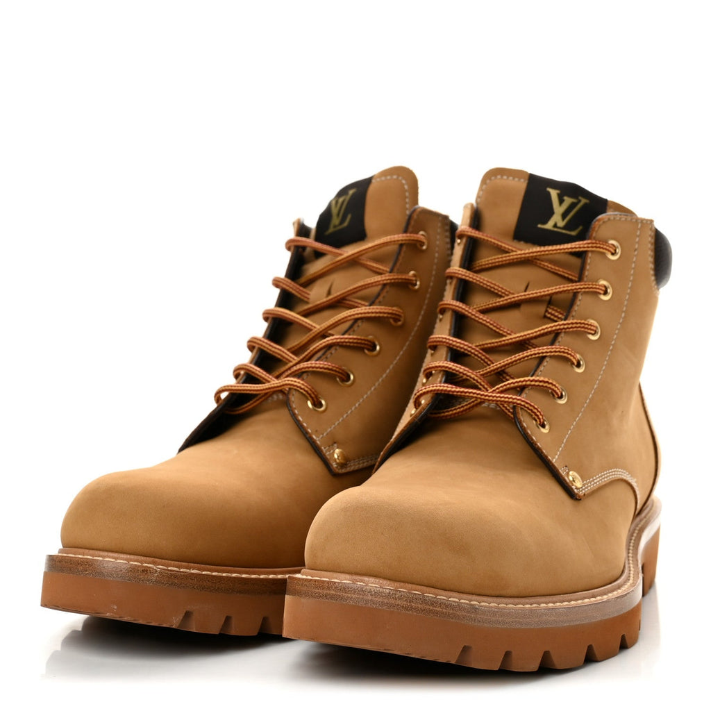 Louis Vuitton Nubuck Calfskin Men's Oberkampf Ankle Boots 11 Beige