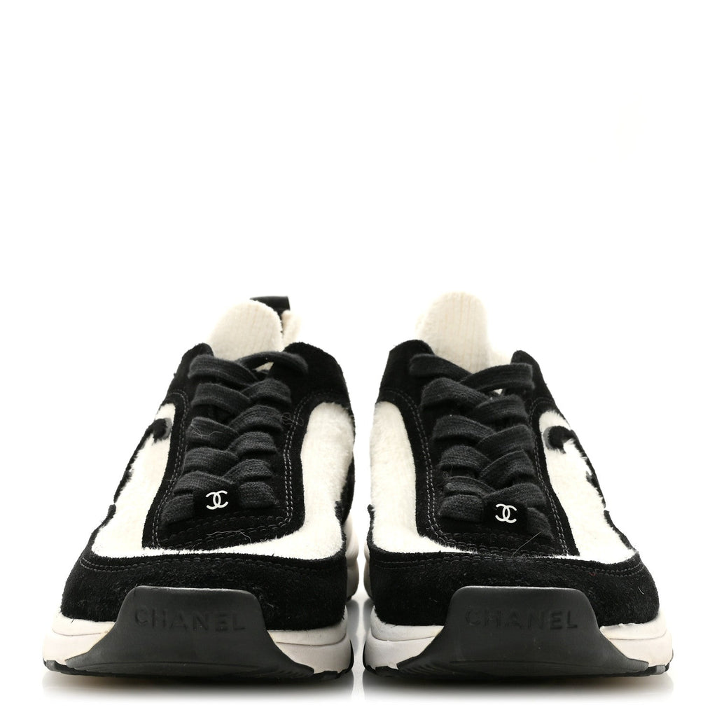 Chanel Fabric Suede Calfskin Women's CC Sneakers 38 White Black