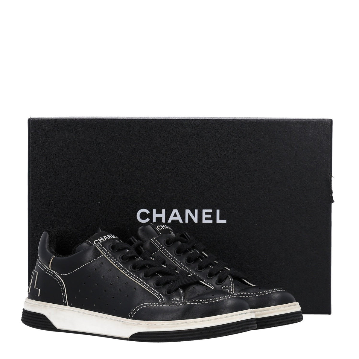 Chanel Calfskin Women's Logo Sneakers 38 Black White