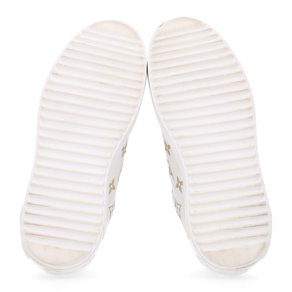 Louis Vuitton Calfskin Women's Monogram Debossed Time Out Sneakers 37 Gold