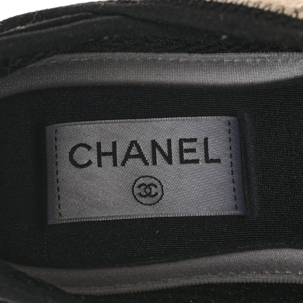 Chanel Velvet Calfskin Mixed Fibers CC Women's Sneakers Ivory Black