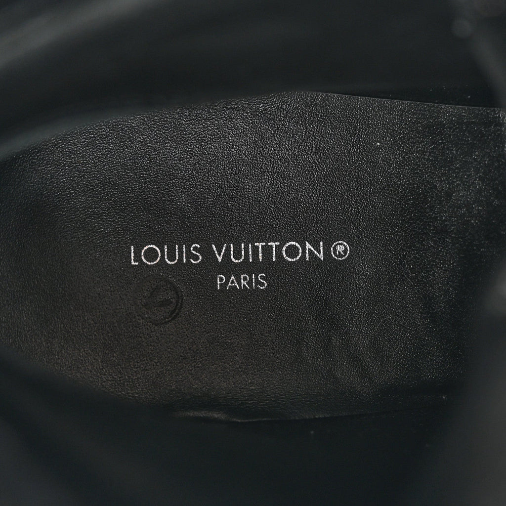 Louis Vuitton Suede Calfskin Monogram Laureate Platform Desert Boots Black