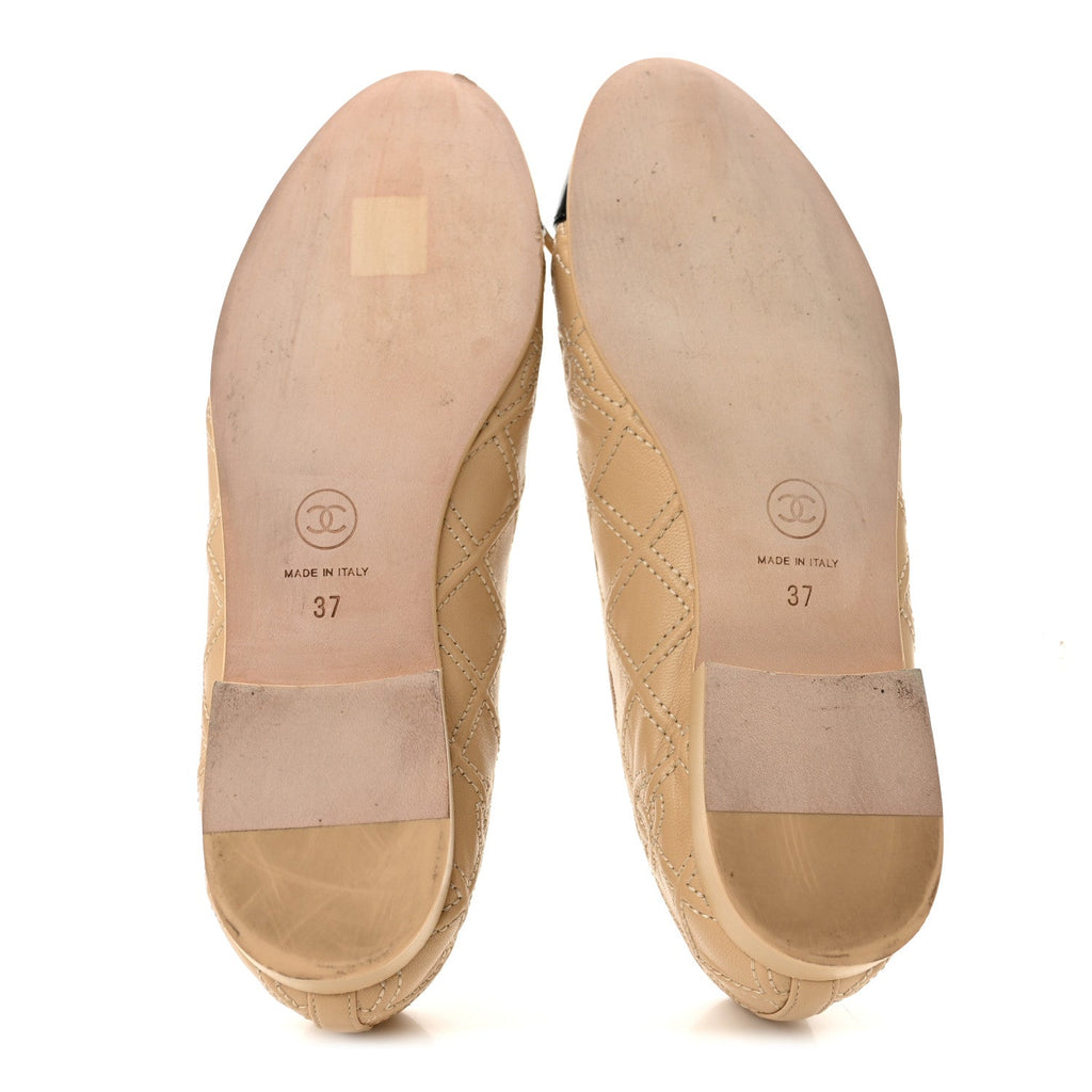 Chanel Lambskin Patent Women's Double Stitched CC Cap Toe Ballerina Flats 37 Beige Black