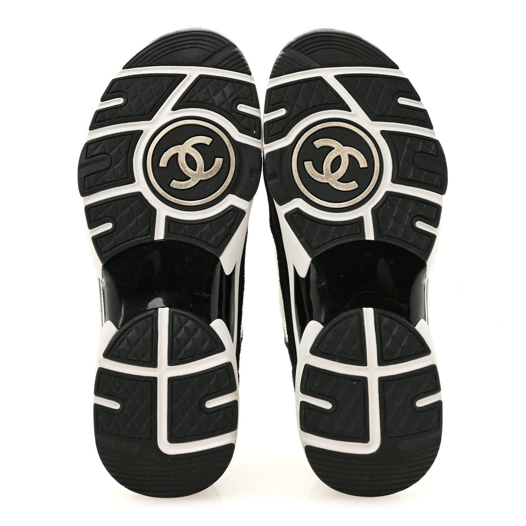 Chanel Fabric Suede Calfskin Women's CC Sneakers 38 White Black