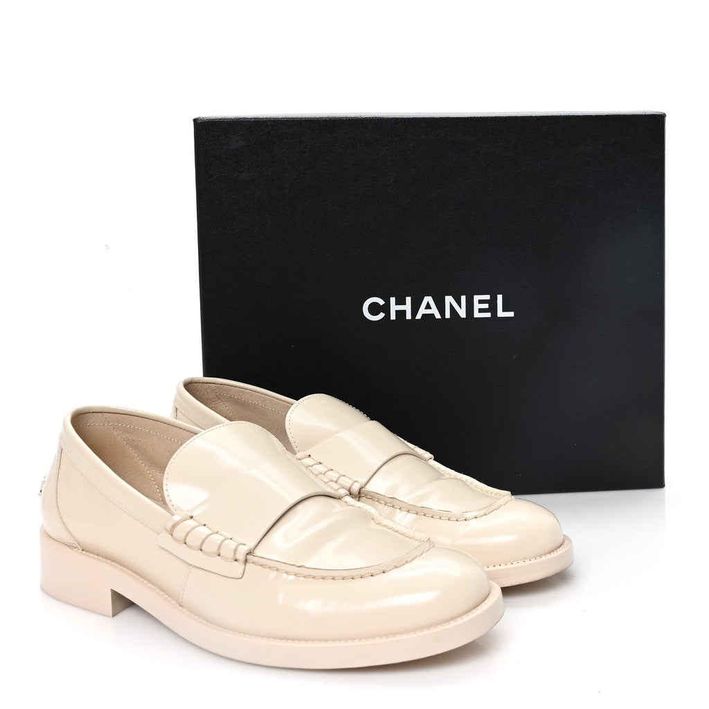 Chanel Shiny Calfskin Women's Logo Loafers 40 Light Beige