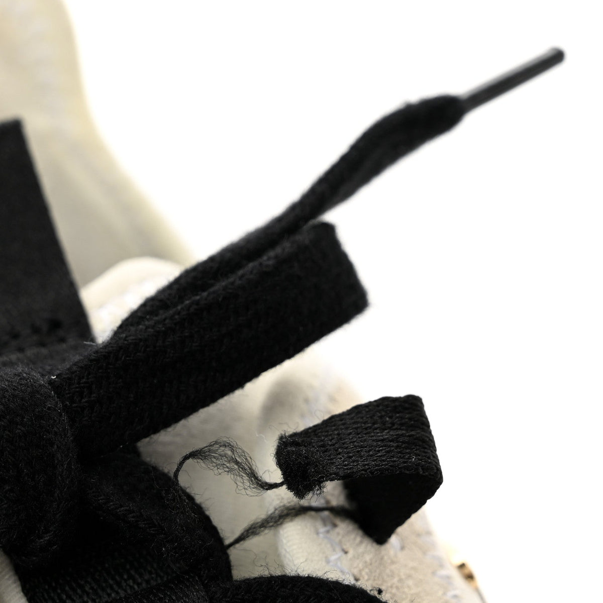 Chanel Velvet Calfskin Mixed Fibers Women's CC Sneakers 37.5 Ivory Black