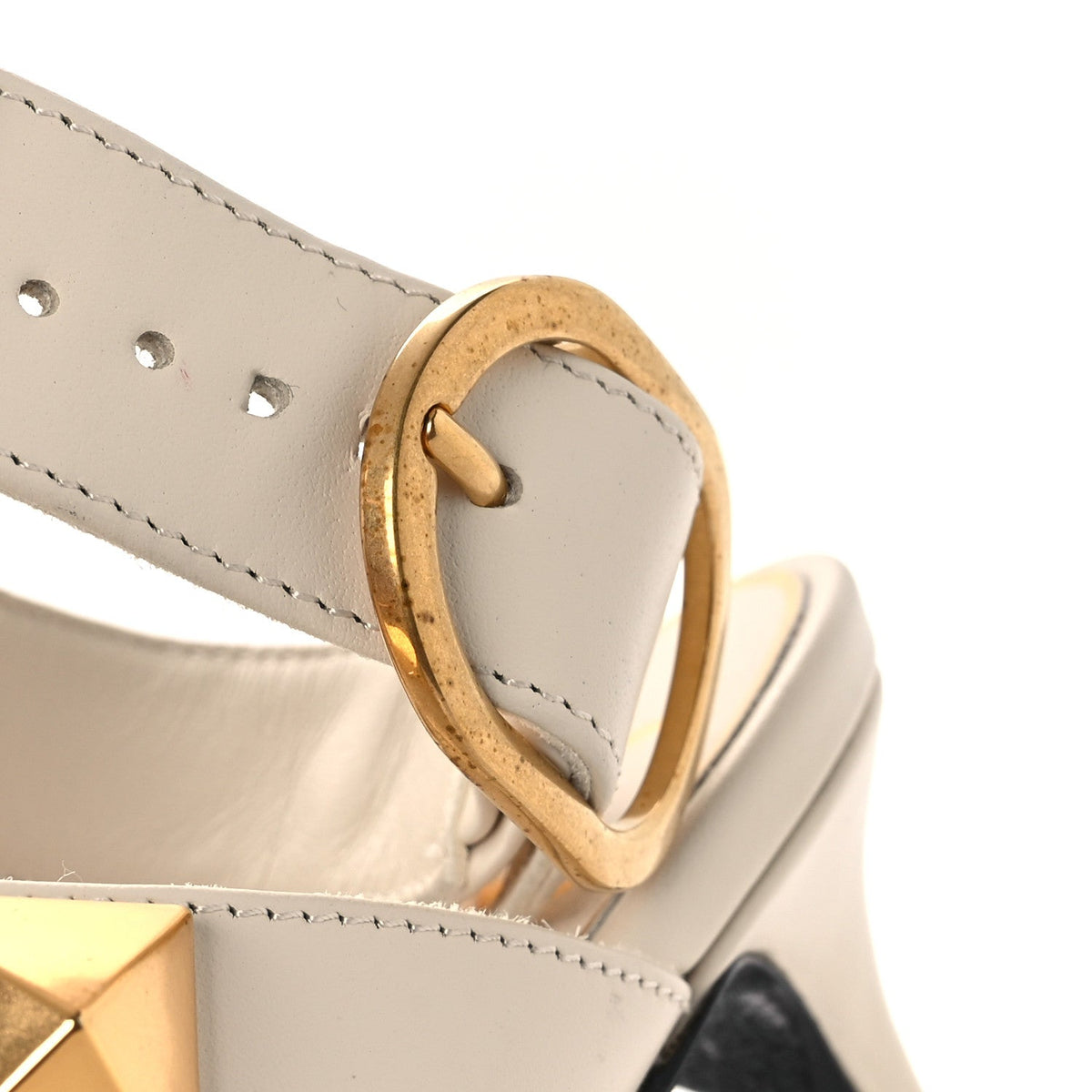 Valentino Garavani Calfskin Women's Roman Stud Ankle Strap 40mm Pumps 35 White