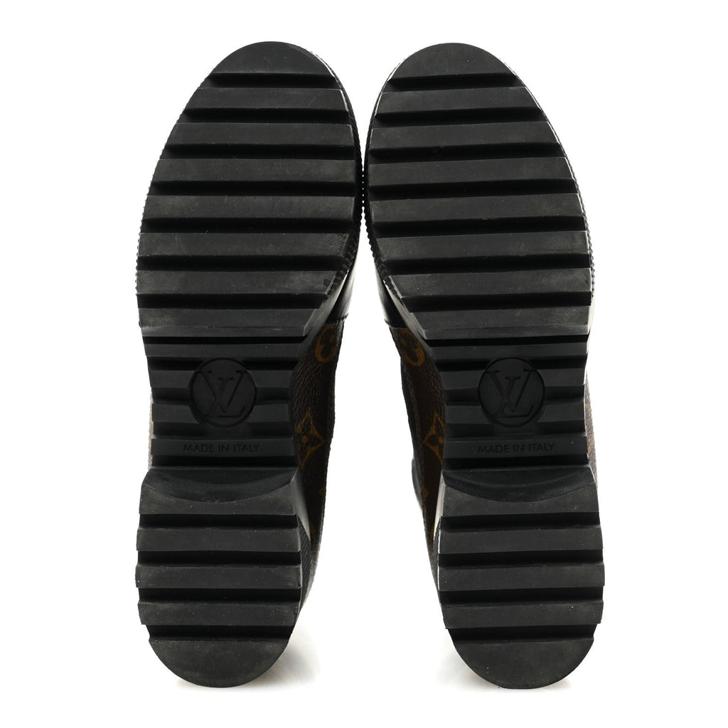 Louis Vuitton Suede Calfskin Monogram Laureate Platform Desert Boots Black