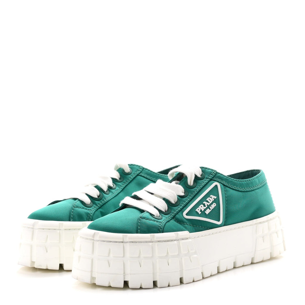 Prada Re-Nylon Gabardine Triangle Logo Double Wheel 50mm Women's Sneakers Assenzio