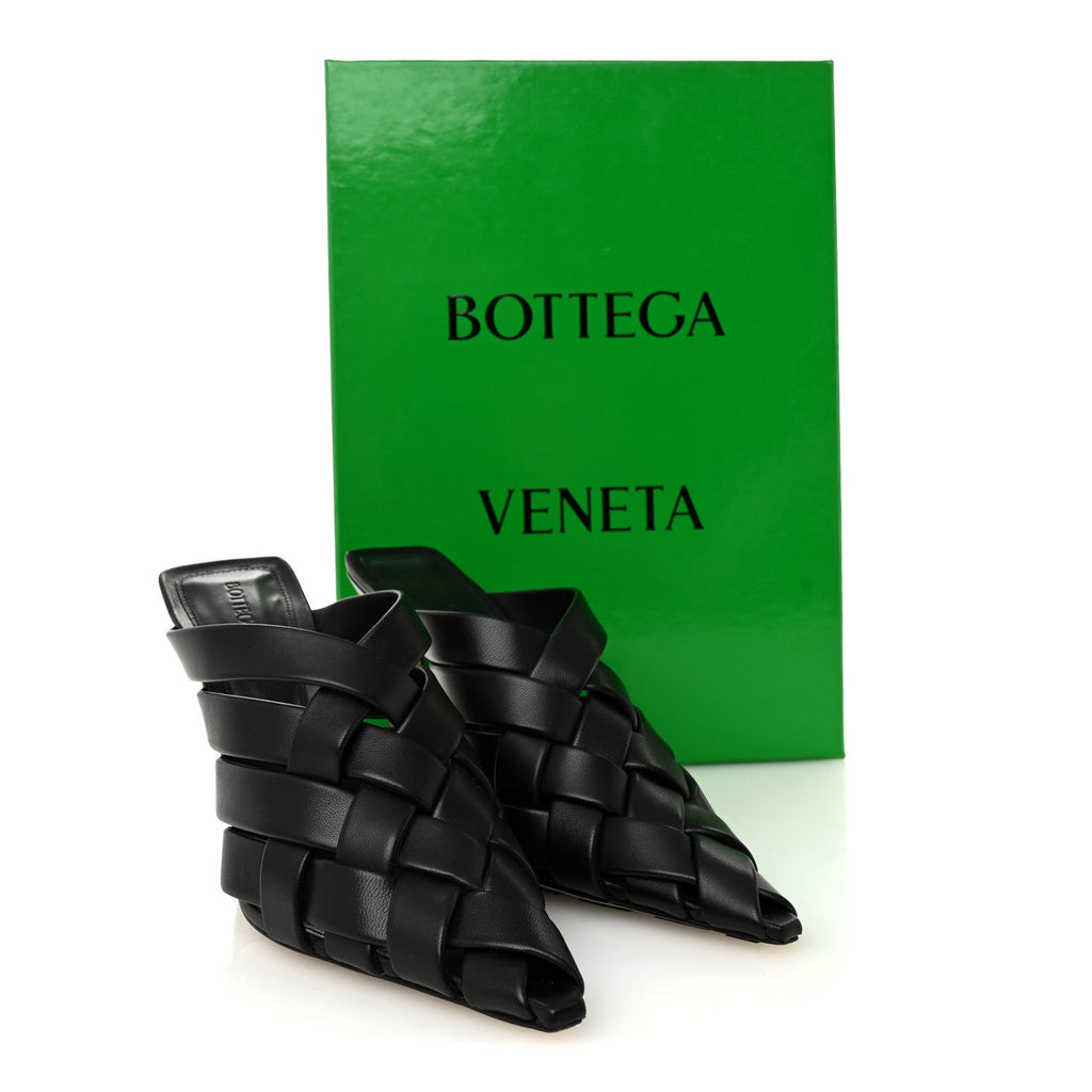 Bottega Veneta Nappa Women's Lagoon Alfie Pumps 35 Black