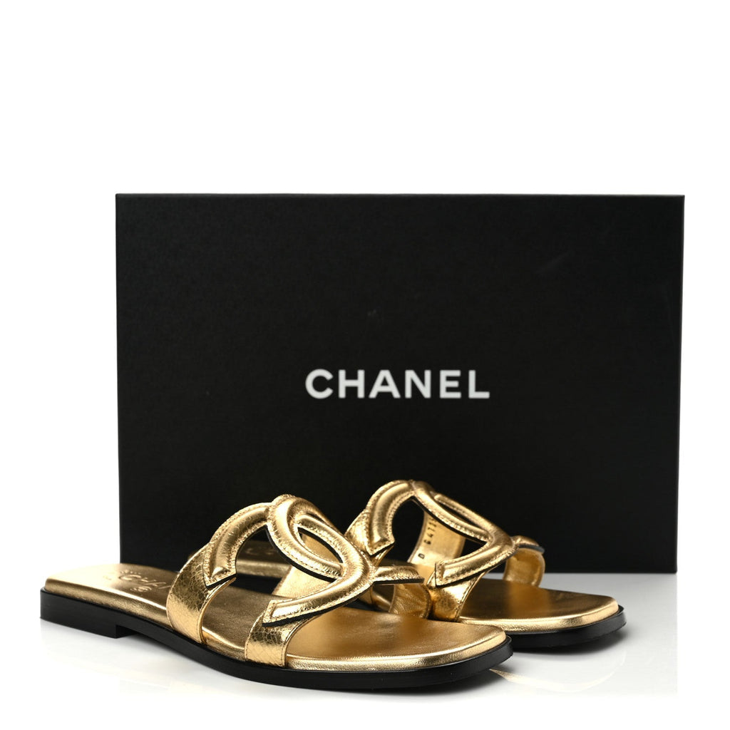 Chanel Crackled Laminated Calfskin CC Cut Out Women's Mules Gold