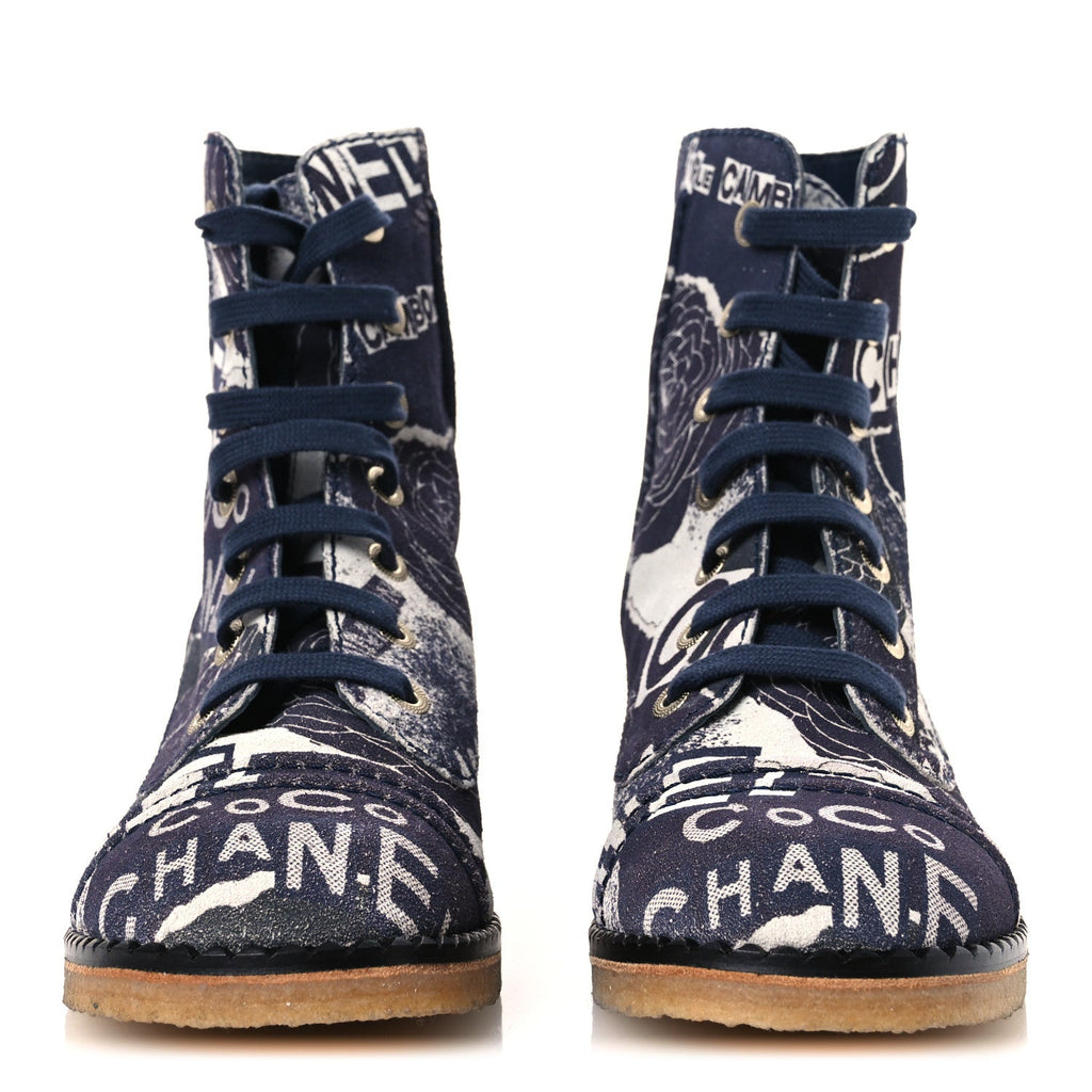 Chanel Suede Calfskin Women's CC 31 Rue Cambon Combat Boots 39.5 White Navy