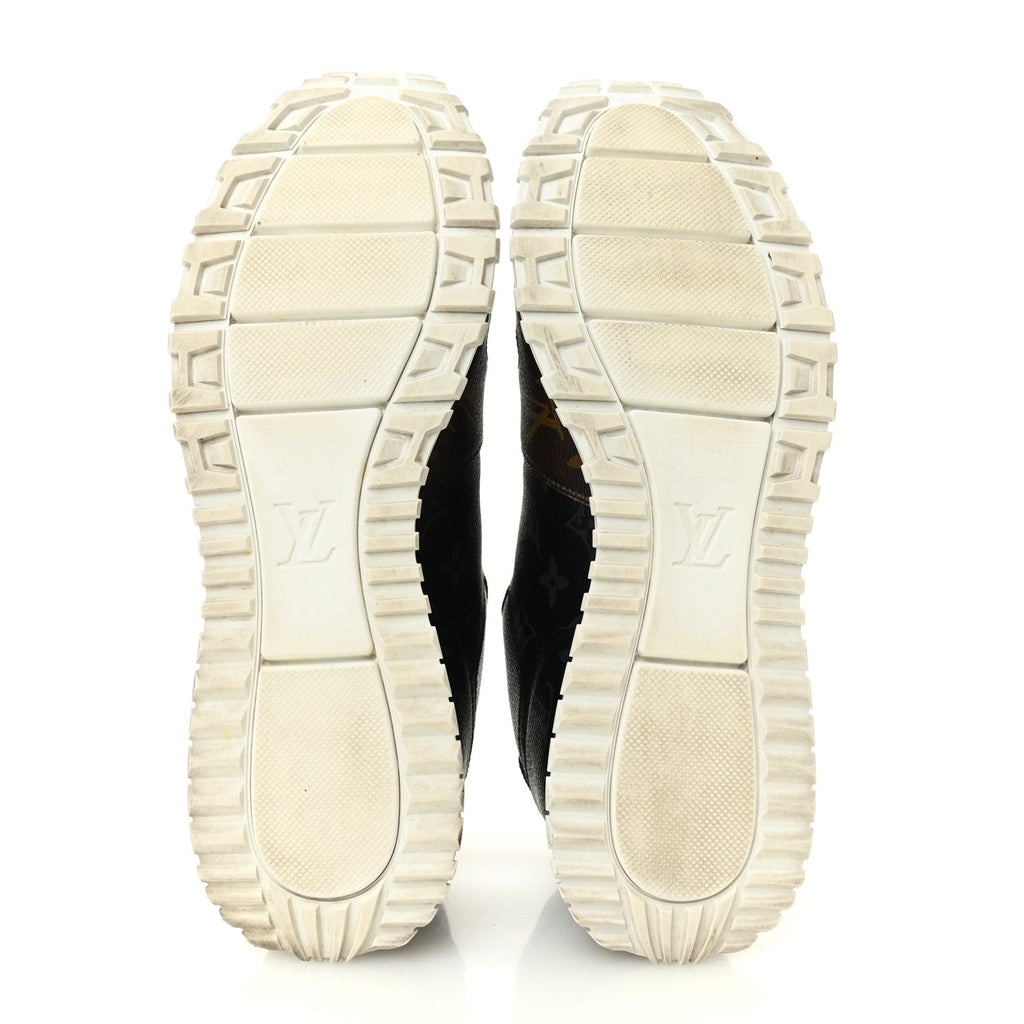 Louis Vuitton Canvas Men's Monogram Mix Run Away Sneakers 9 Ebene