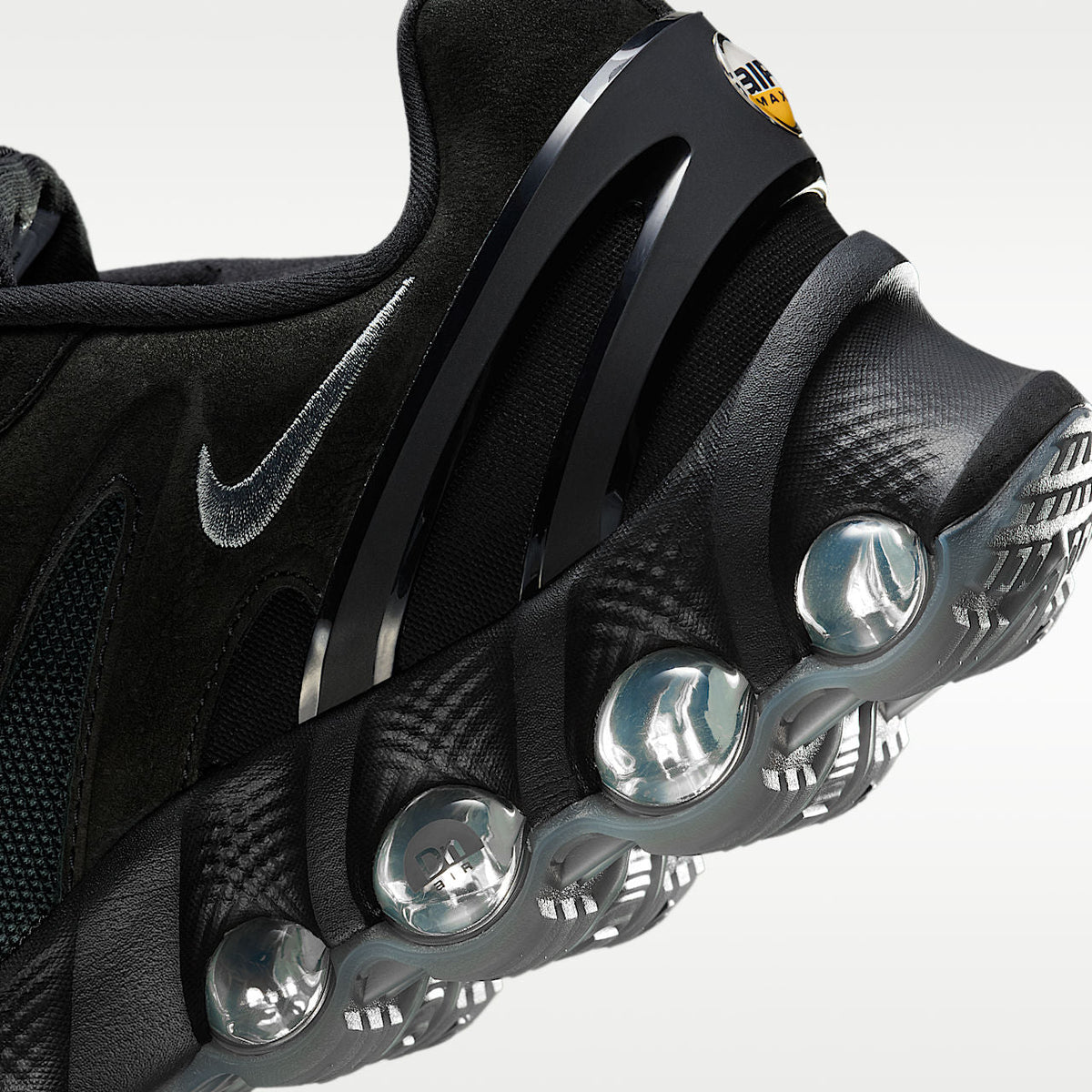 Air Max Dn8 Leather Men's Shoes Black/Smoke Grey